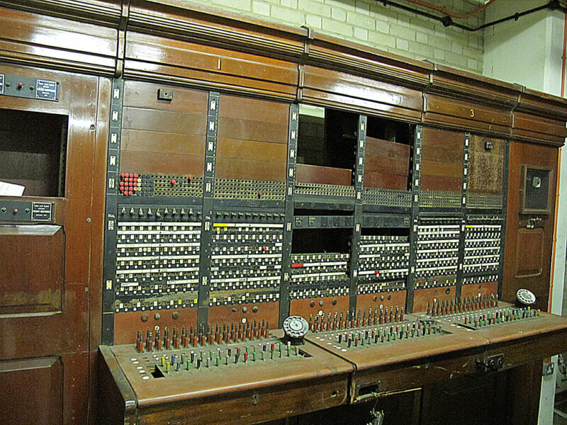 Buckingham Palace Switchboard sejarah pabx